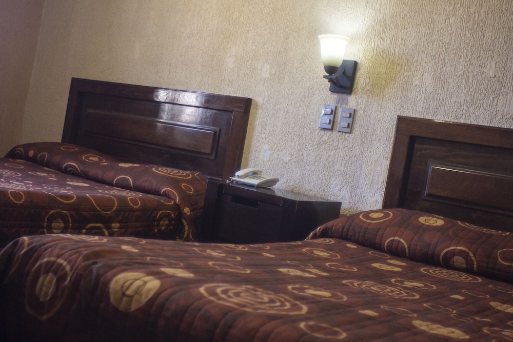 Standard Double or Twin Room photo 3