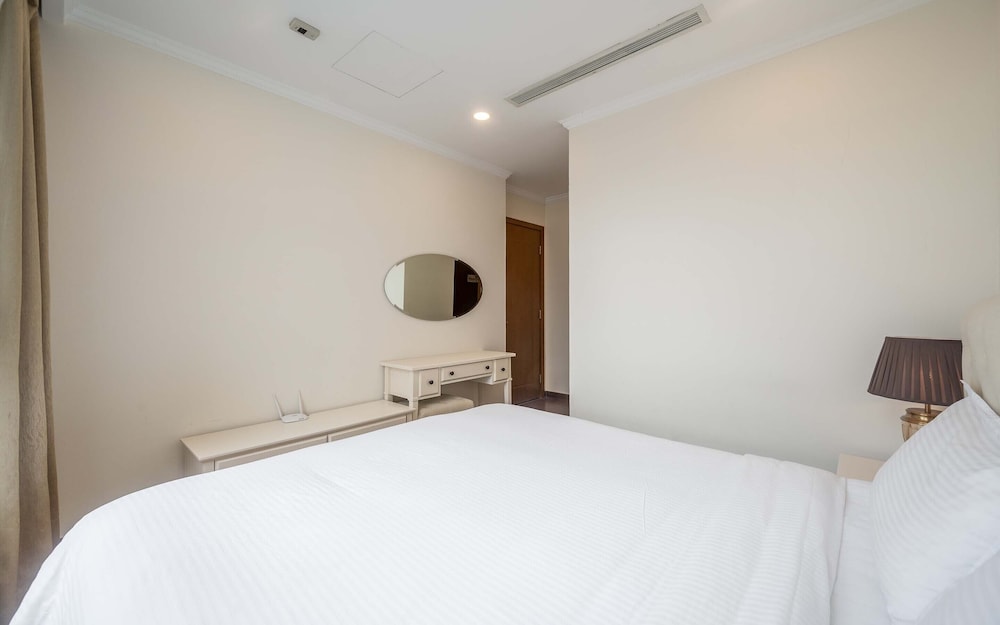Deluxe Apartment, 2 Bedrooms, Balcony, City View photo 1