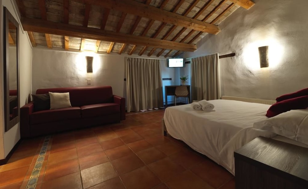 Double Room, 1 Queen Bed, Non Smoking photo 1