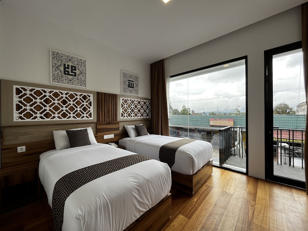 Deluxe Twin Room, 2 Twin Beds photo 1