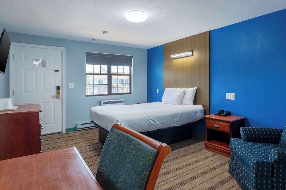 2 Bedroom Suite, Non Smoking - Photo 1