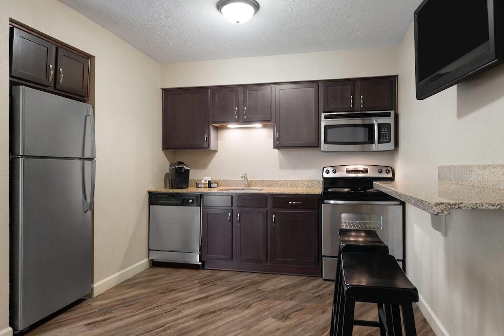 Luxury Suite, 1 Bedroom, Non Smoking photo 3