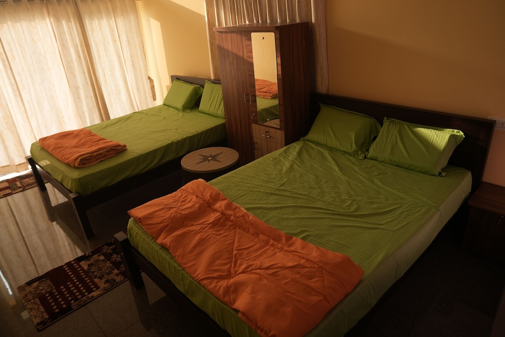 Deluxe Room - Photo 4