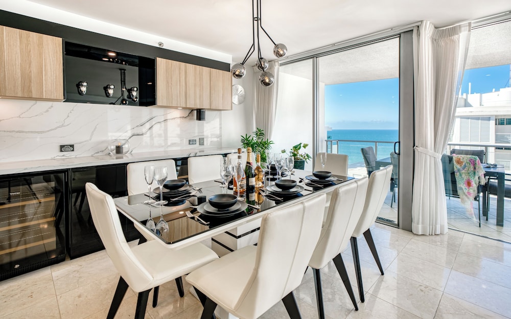 Sub Penthouse Luxury Three Ensuite photo 3