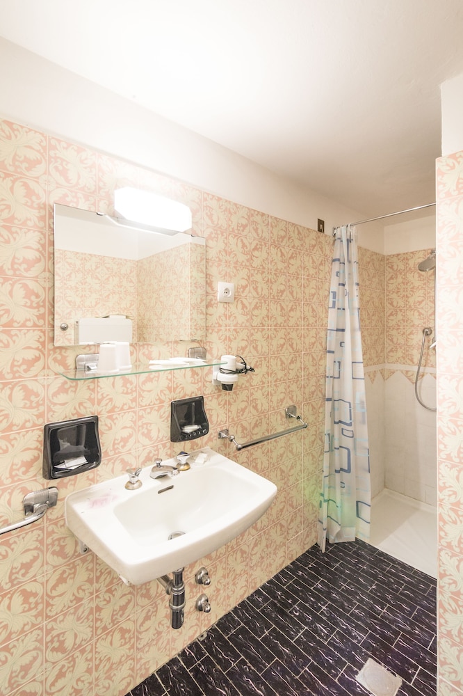 Quadruple Room photo 2