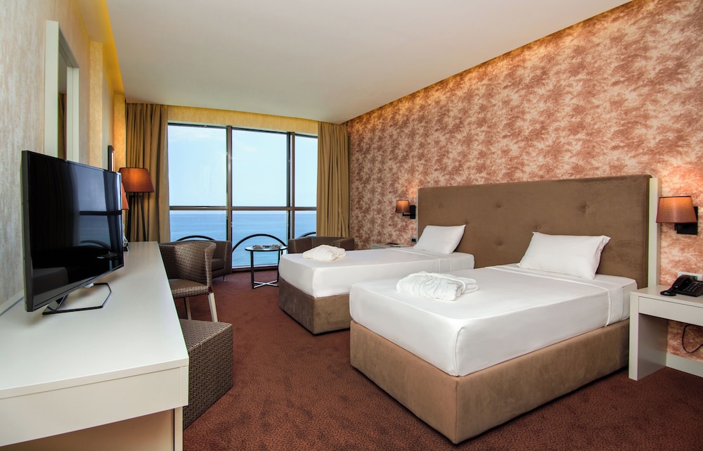 Standard Twin Room, Balcony, Sea View
