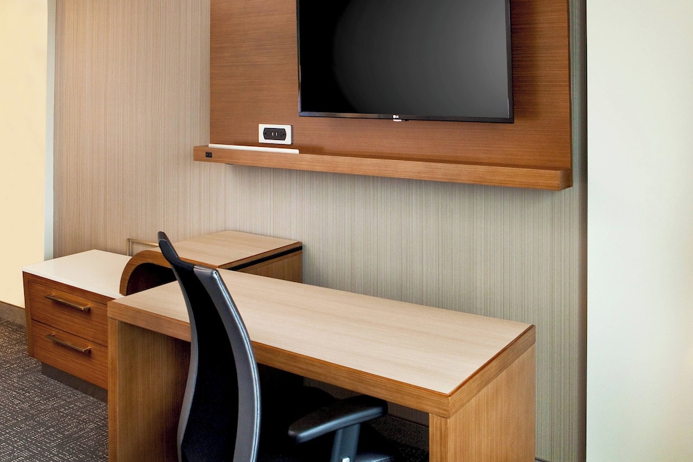 Courtyard by Marriott Yonkers Westchester County