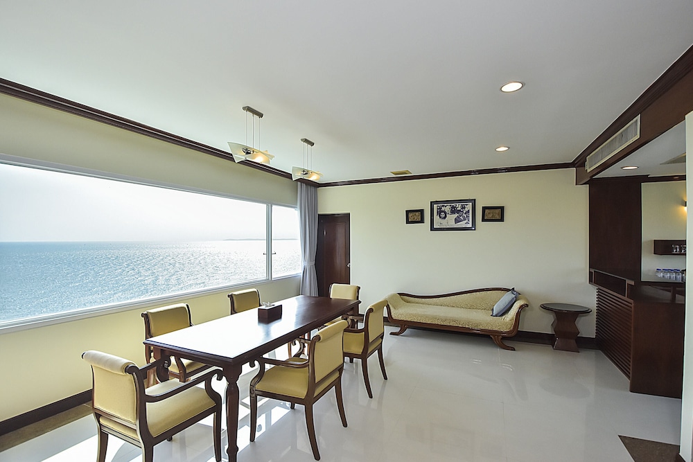 Jacqueline Kennedy Suite - Photo 9