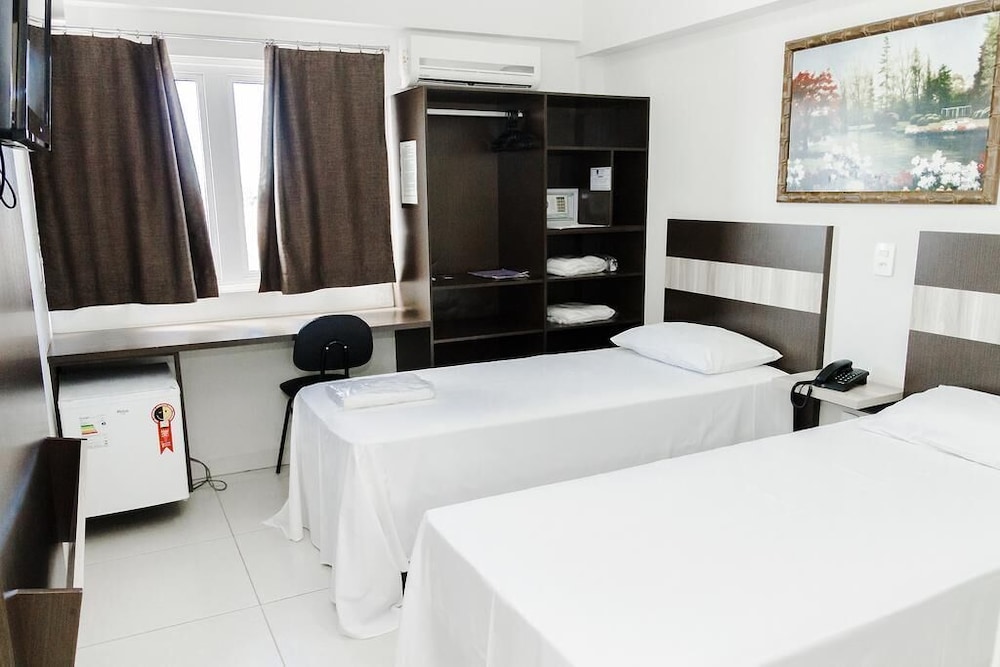 Deluxe Twin Room, 2 Twin Beds photo 3