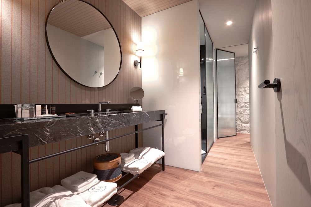 Virtudes Suite