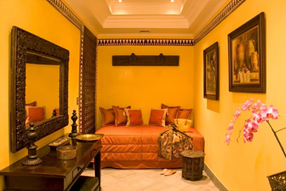 Oriental Suite at Zephyr Palace - Photo 4