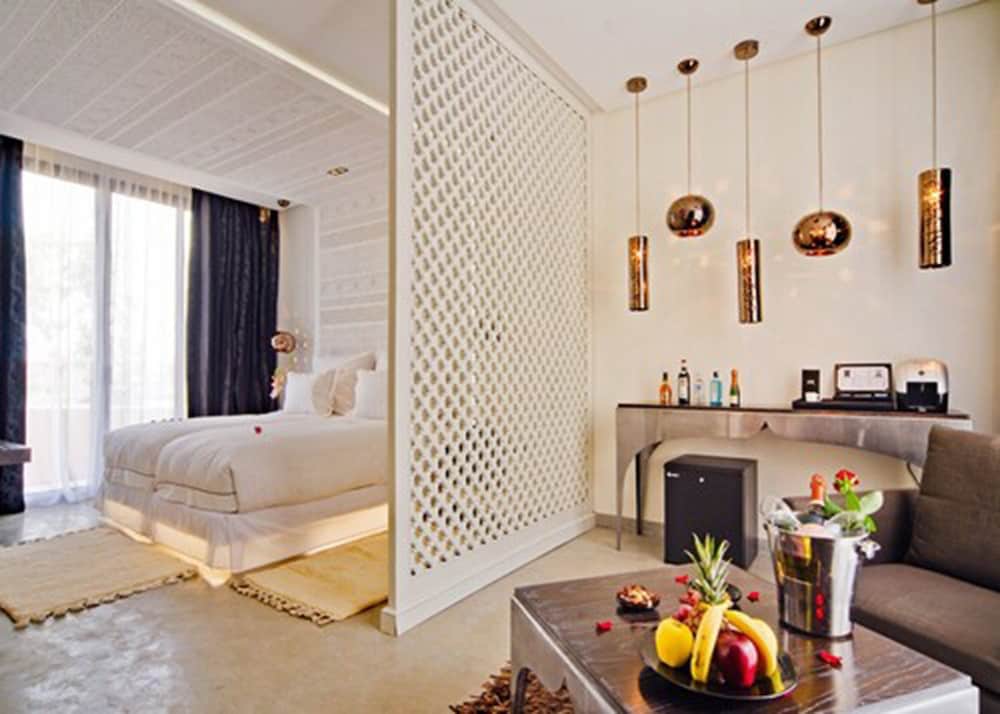 Luxury Suite photo 1