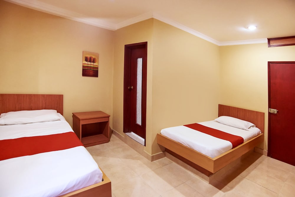 Superior Twin Room photo 3