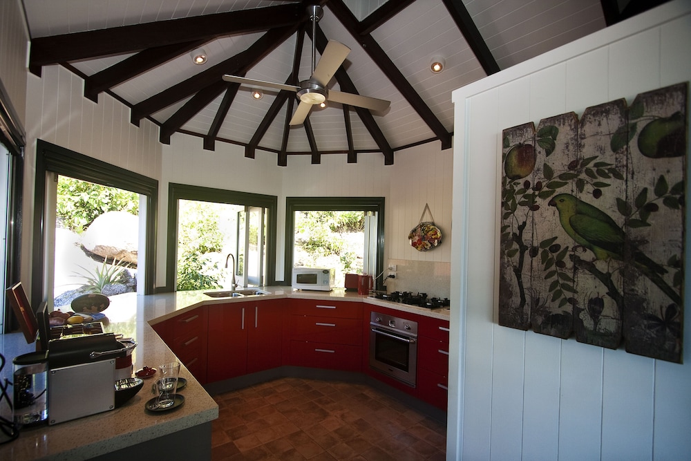 Exclusive House, 1 Bedroom, Ocean View, Beachfront photo 3