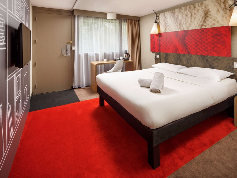 Room, 1 Double Bed - Photo 2