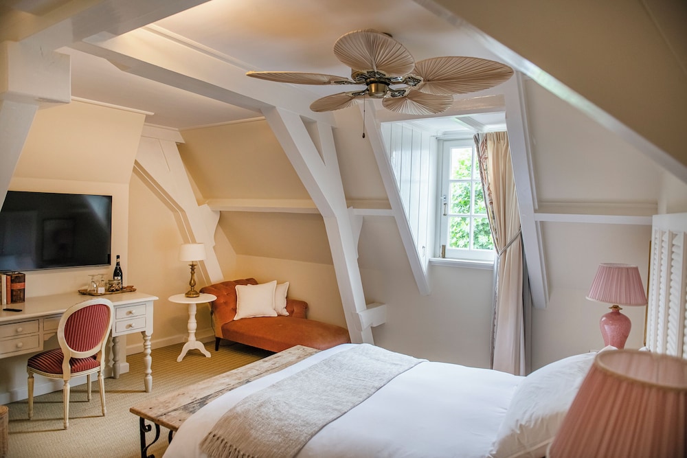 Standard Room photo 2