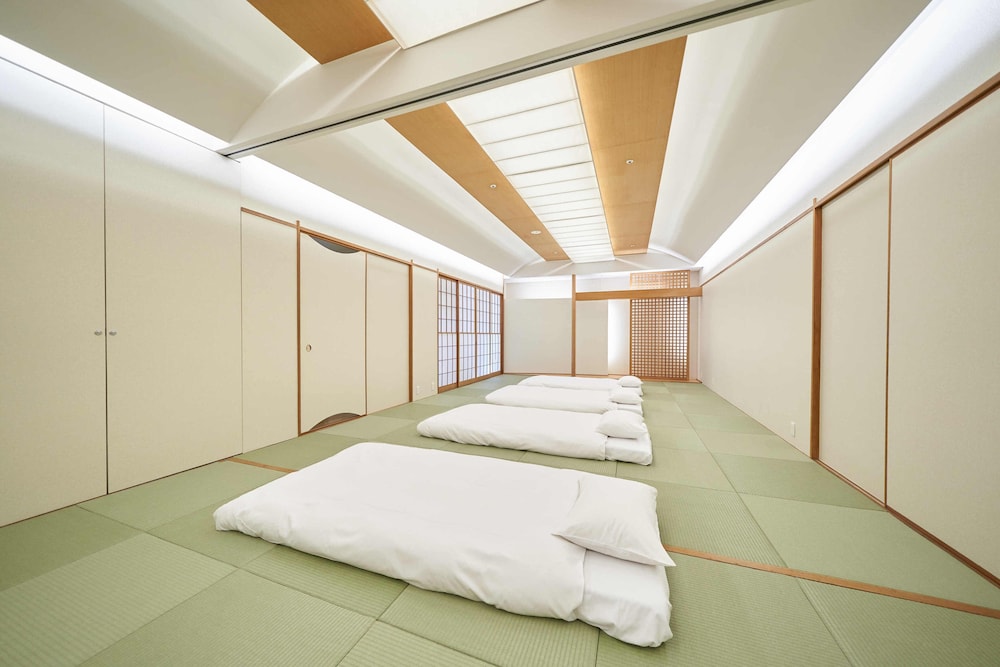 Japanese Room, Non Smoking