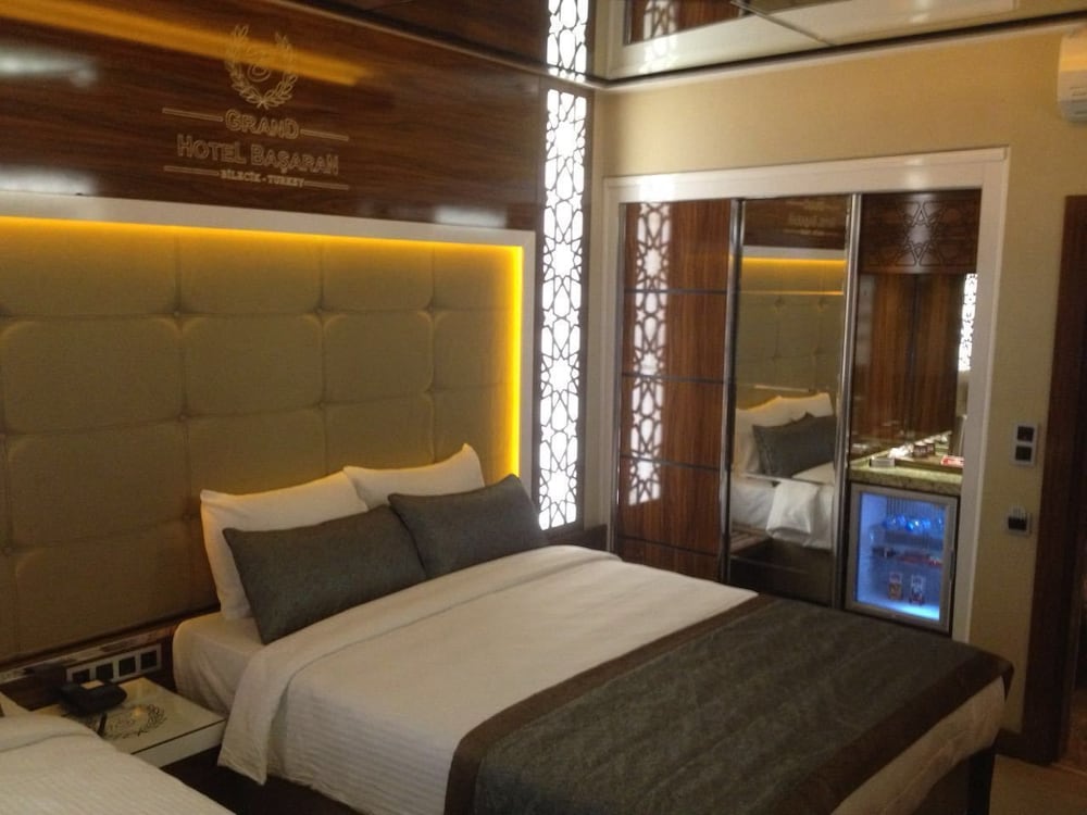 Deluxe Double or Twin Room photo 1