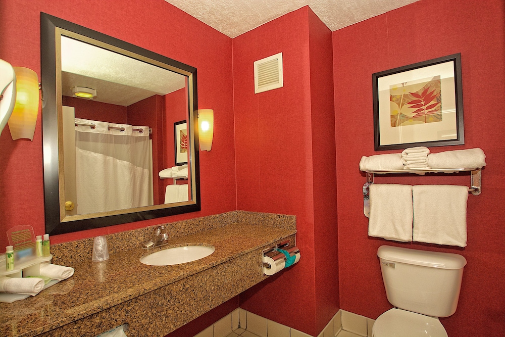 Standard Room, 2 Queen Beds, Mountain View - Photo 5