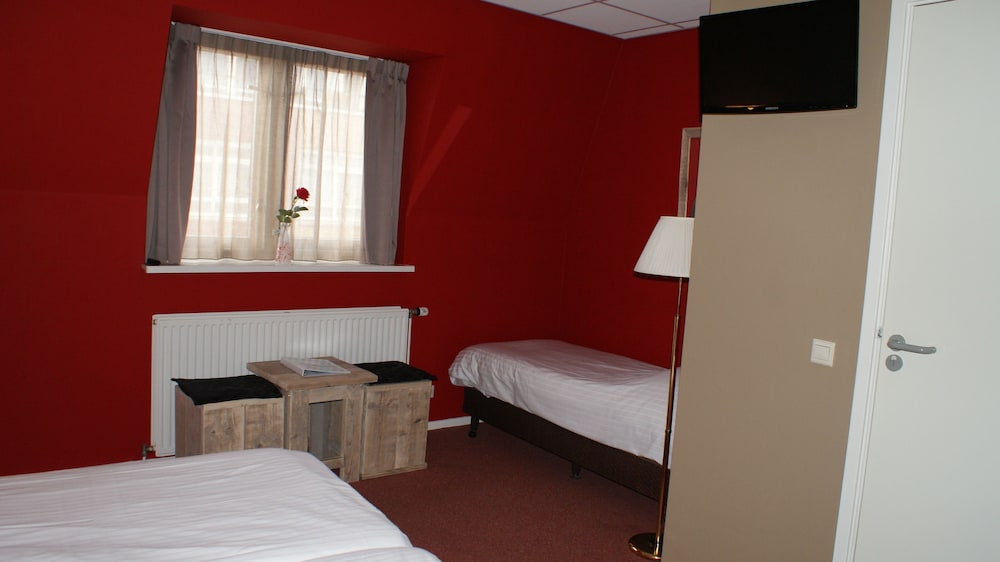 Triple Room photo 2