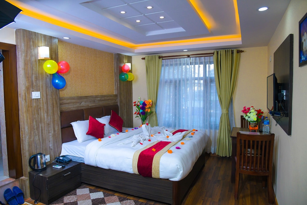 Deluxe Double Room - Photo 8