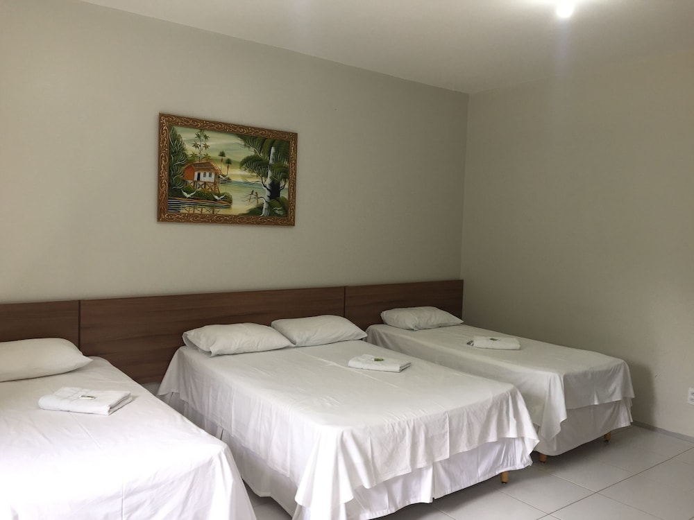 Basic Quadruple Room photo 2