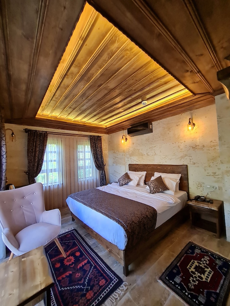 Superior Room - Photo 9