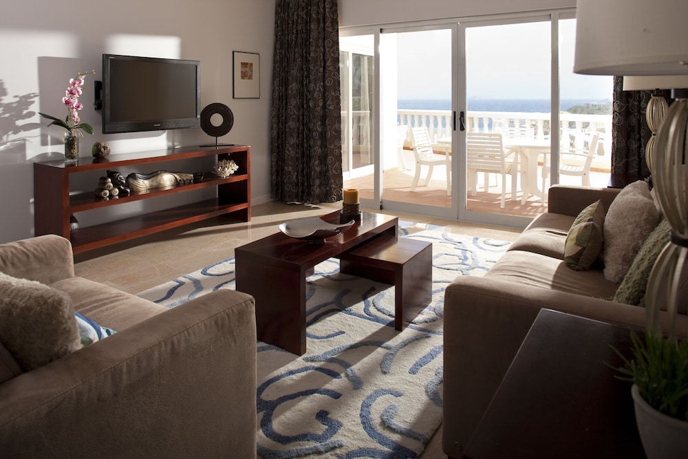 Premium Suite, 2 Bedrooms, Kitchen, Ocean View