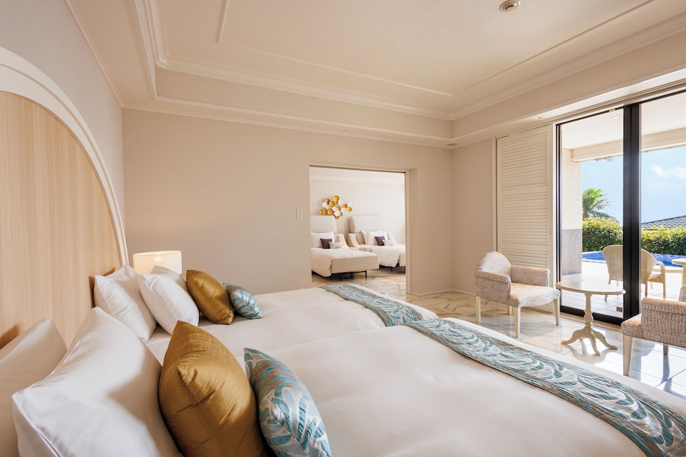 Executive Pool Villa House - Photo 4