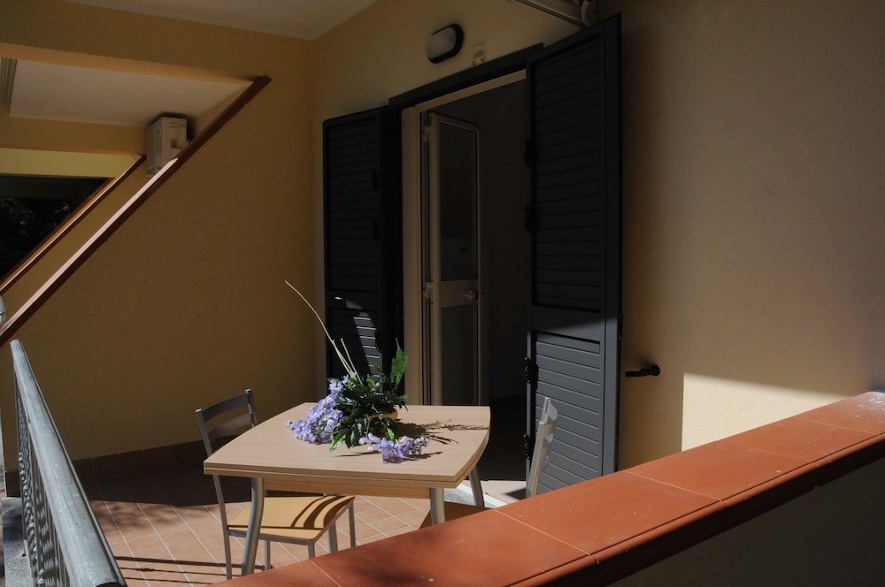 Comfort Quadruple Room - Photo 4