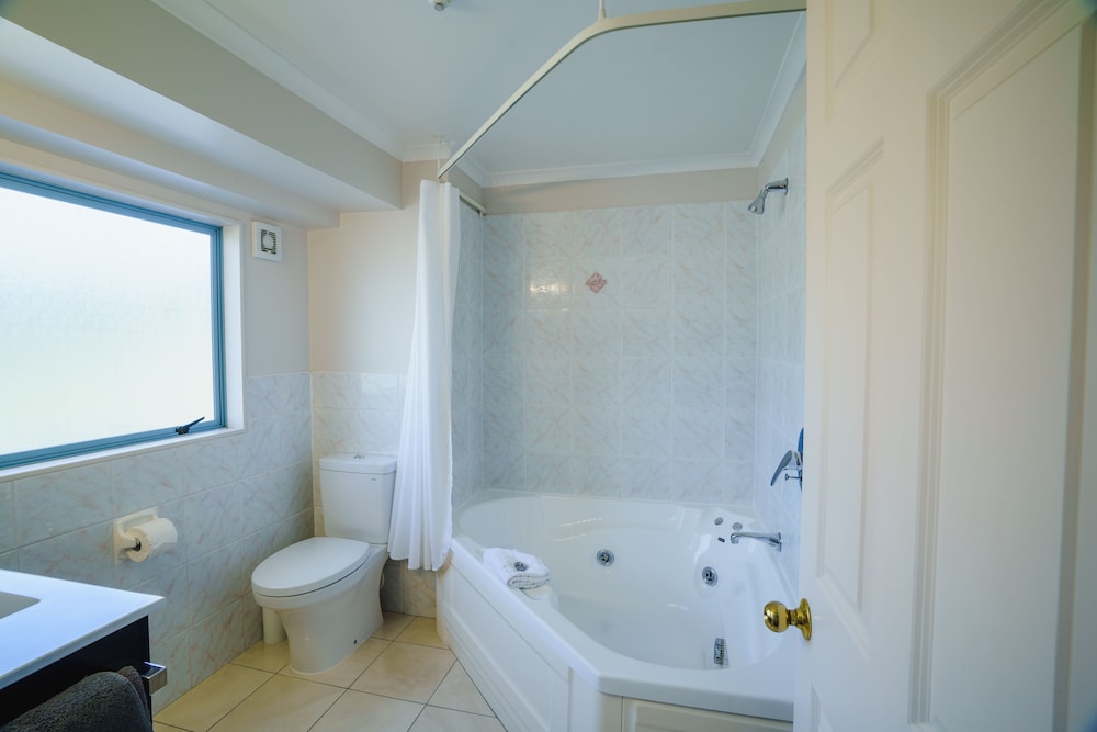 Suite, 1 Bedroom photo 1