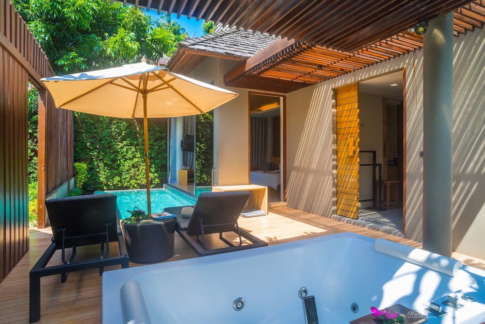 Deluxe Pool Villa (RoundTrip Airport Transfer) - Photo 12