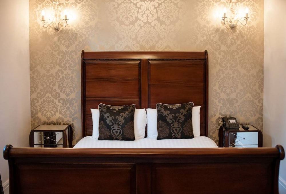Executive Room, 1 Double Bed, Non Smoking - Photo 4