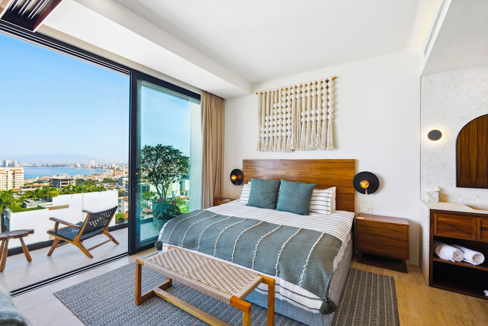 Deluxe Apartment, 2 Bedrooms, Bay View