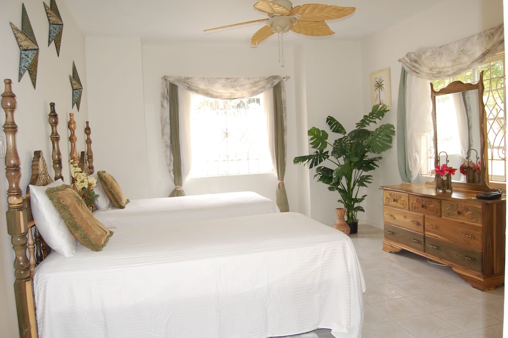 Twin Room, 2 Twin Beds