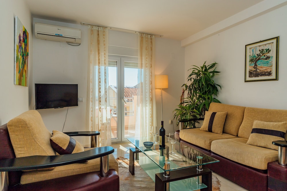 Comfort Apartment, 1 Bedroom photo 3