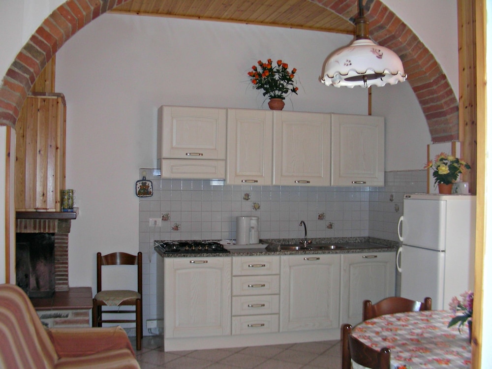 Apartment, 2 Bedrooms, Valley View photo 2