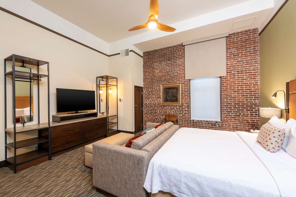 Room photo 2