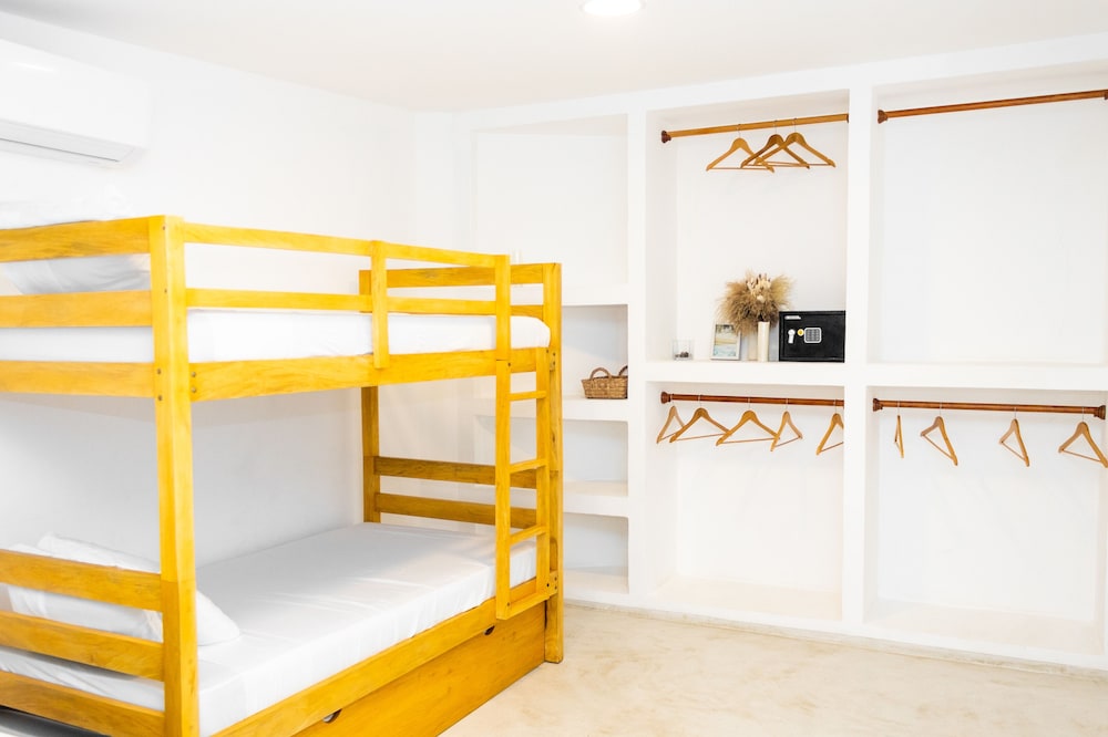 Junior Room photo 2