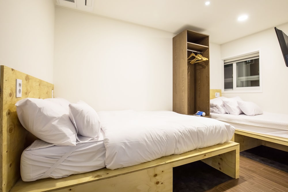 Triple Room - Photo 1