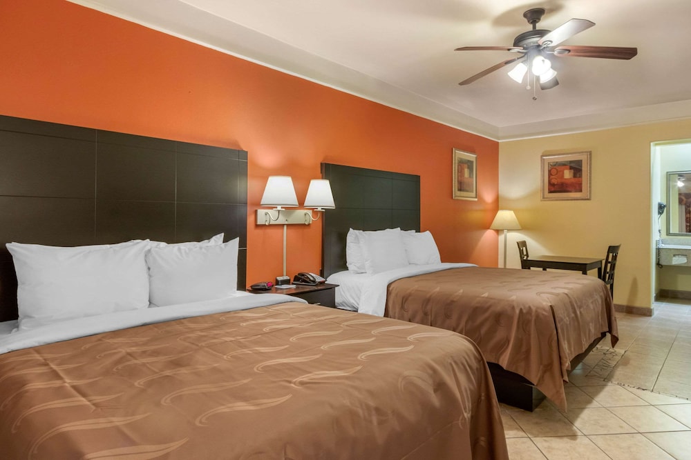 Efficiency, Room, 2 Queen Beds, Non Smoking - Photo 1