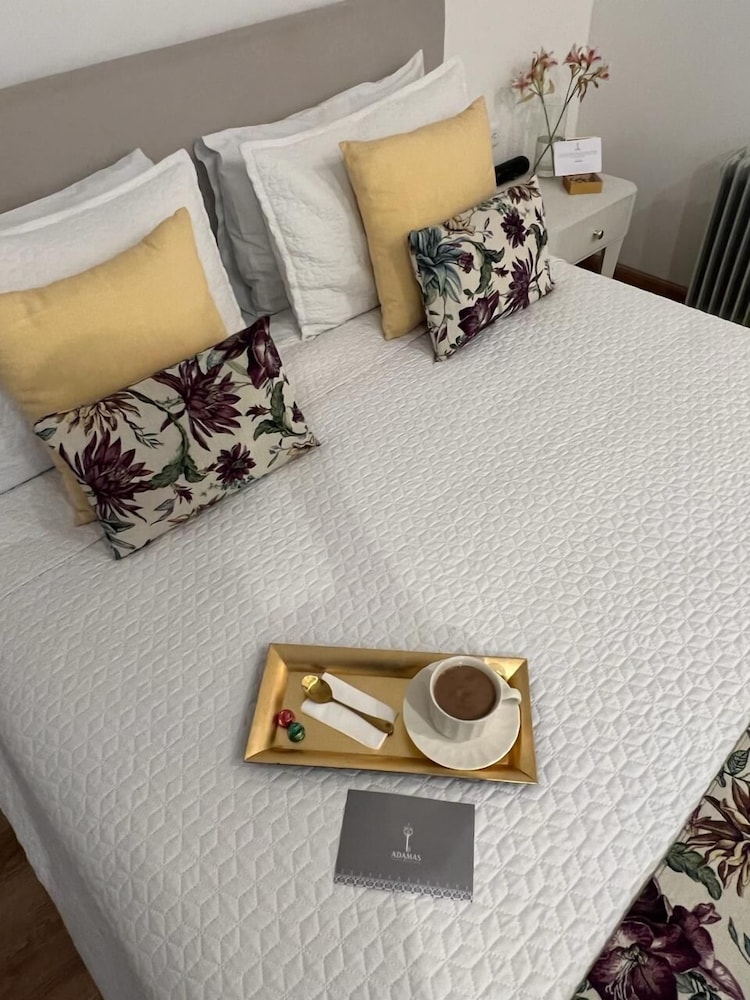 Deluxe Twin Room, Courtyard View photo 3