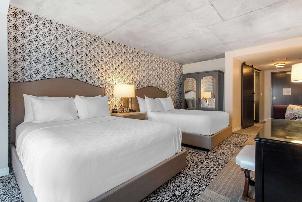 Standard Room, 2 Queen Beds, Hearing Accessible