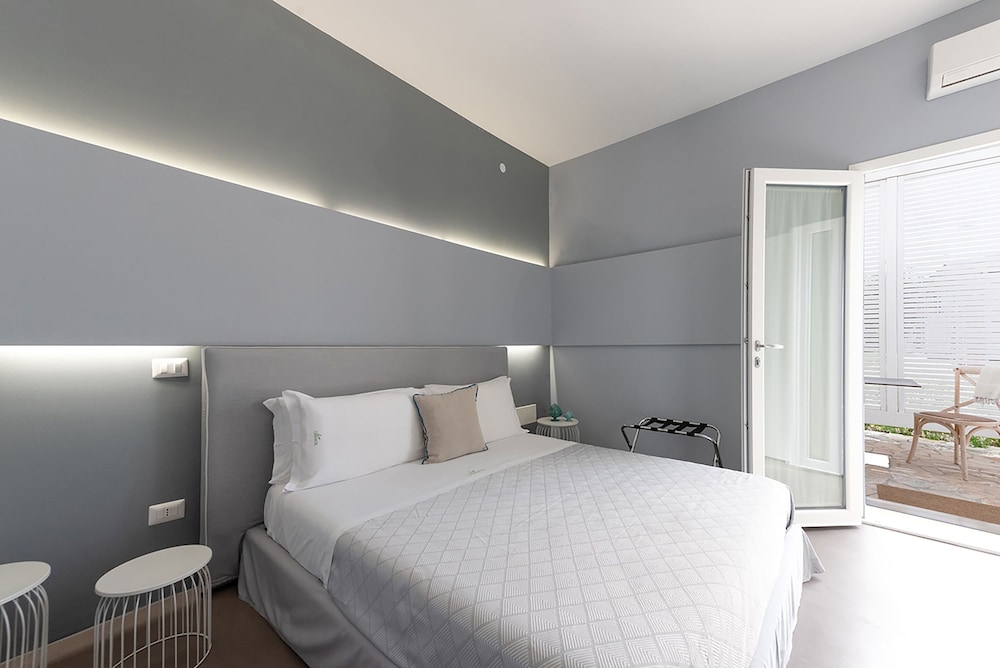 Standard Room photo 2