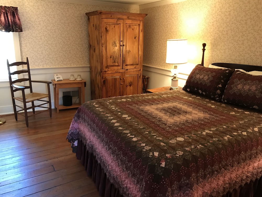 Deluxe Single Room, Non Smoking, Garden View
