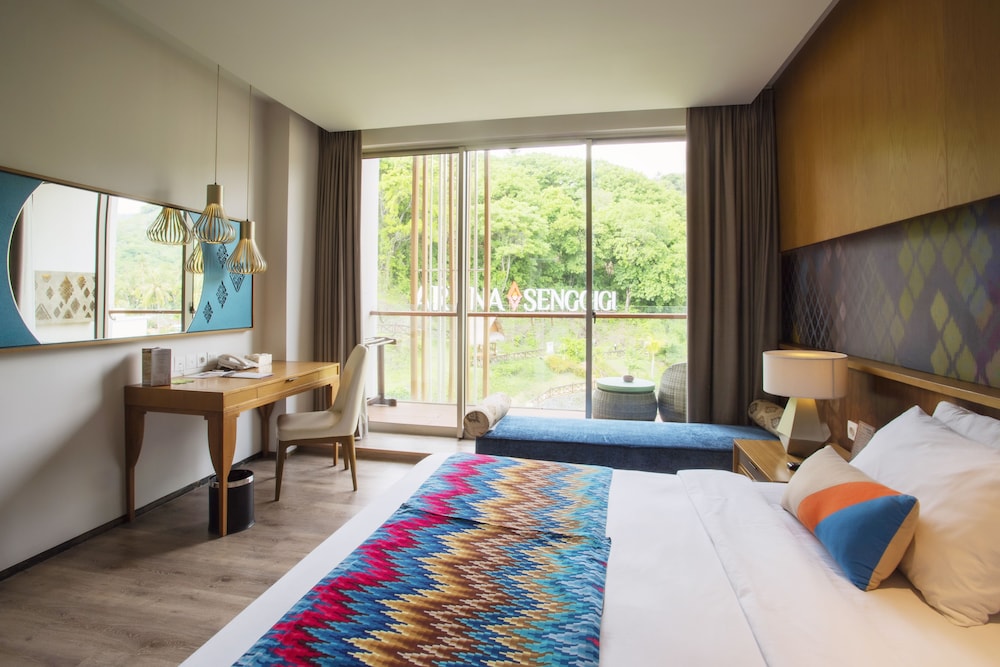 Deluxe Double Room (King Size Bed) photo 2