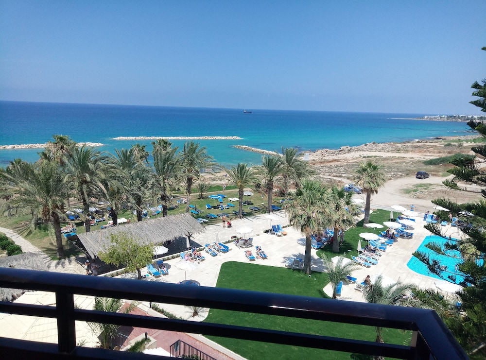 Standard Room, Sea View - Photo 11