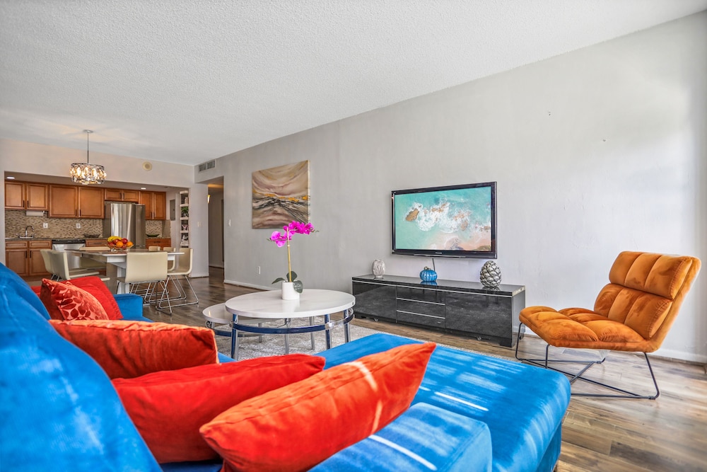 Comfort Apartment photo 1