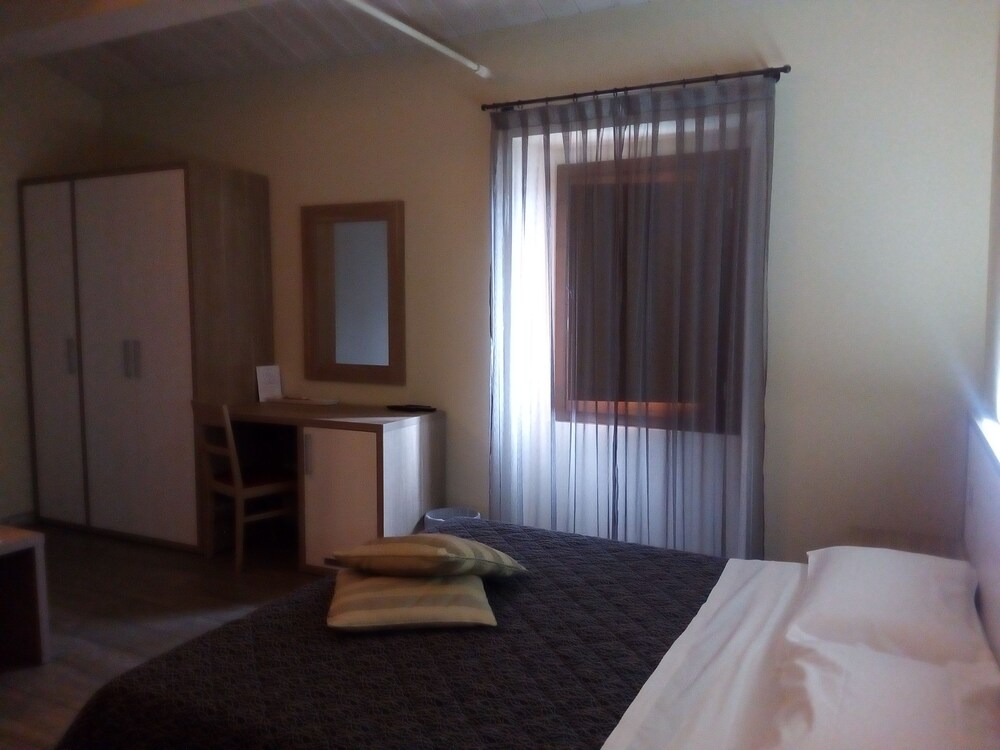 Double or Twin Room, Accessible photo 3