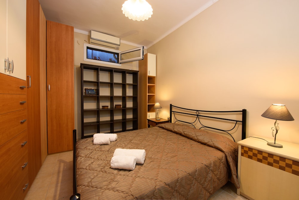 Superior Suite with private terrace and Pontikonisi island view photo 2